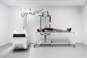 !M1-mobile-x-ray-unit+!Mobile Wall Stand during diagnostic