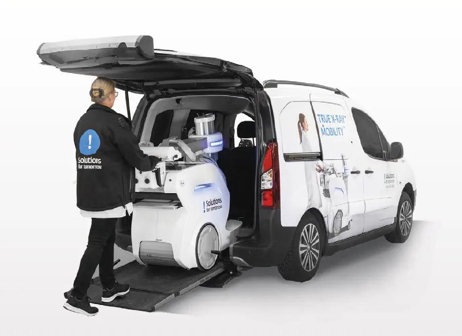 !M1-mobile-x-ray-unit_easily loaded into a van